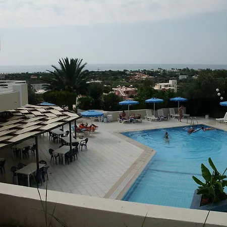 Iris Hotel-2