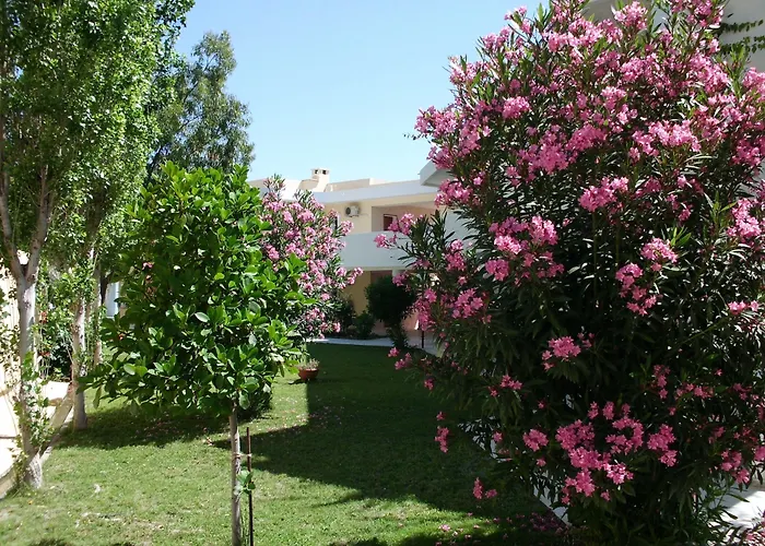 Iris Hotel